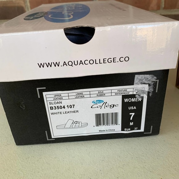 Aqua College Sloan White Leather Open Toe Strap Slide Sandal Women's US size 7M - Picture 11 of 11